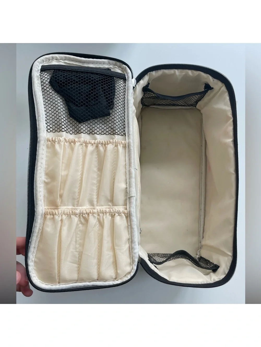Ellis James Black and Cream Makeup Travel Bag